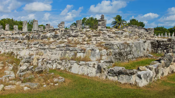 El Rey Ruins near Secrets Mirabel Cancun Resort & Spa featuring ancient Mayan archaeological landmarks in Cancun